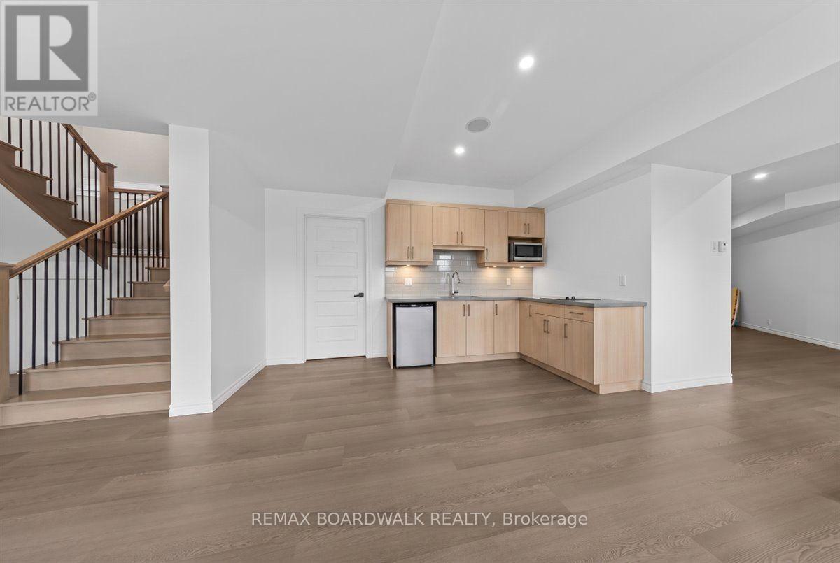 225 HILLCREST DRIVE - Image 38