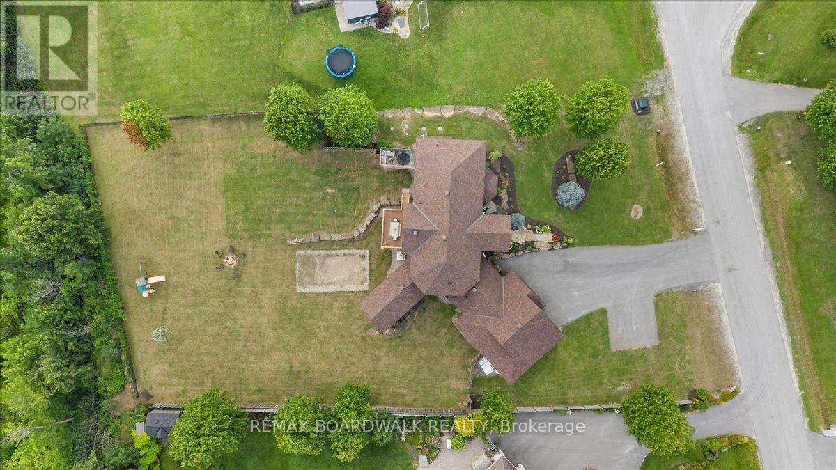 225 HILLCREST DRIVE - Image 49