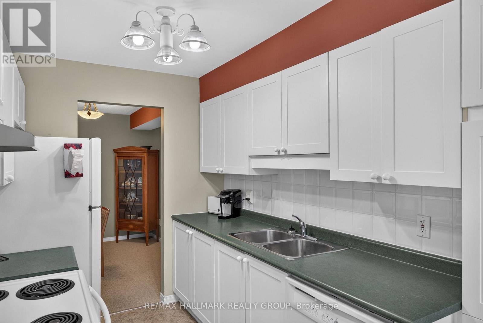 103 TALL OAK PRIVATE - 14