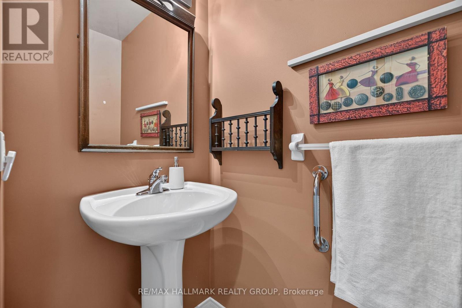 103 TALL OAK PRIVATE - 21