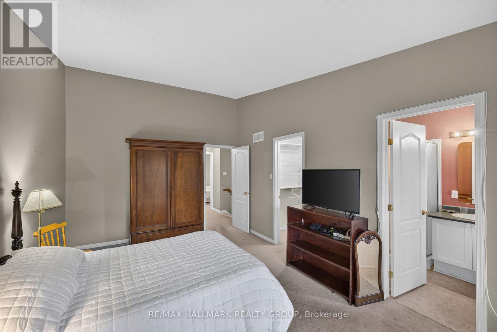 103 TALL OAK PRIVATE - 26