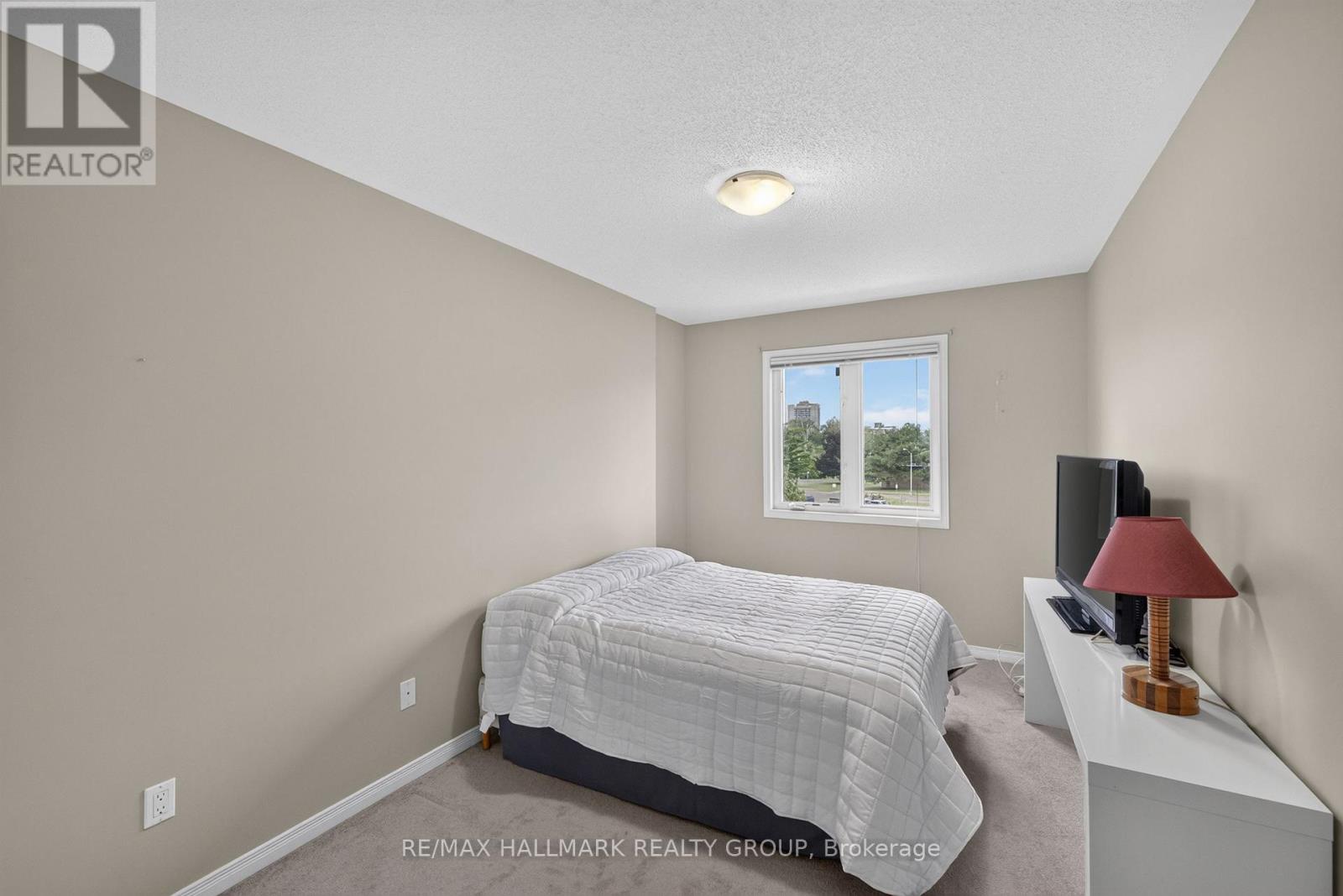 103 TALL OAK PRIVATE - 31