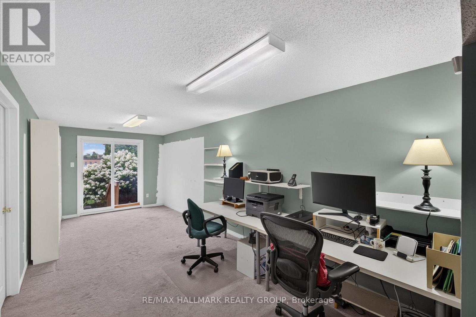 103 TALL OAK PRIVATE - 36