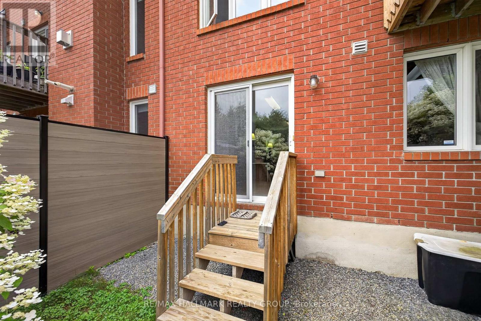 103 TALL OAK PRIVATE - 41