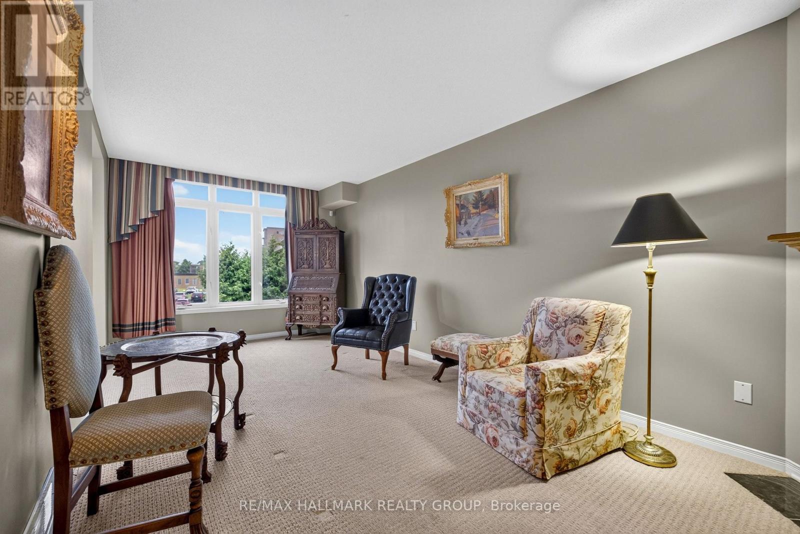 103 TALL OAK PRIVATE - 7