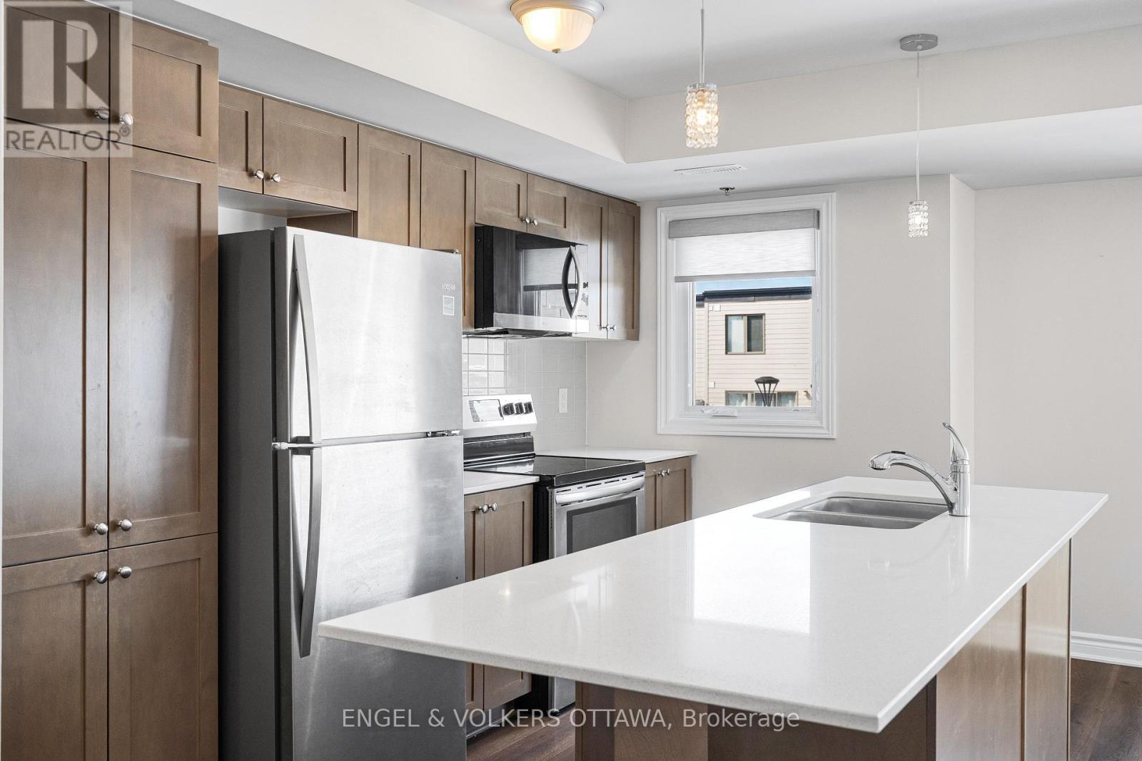 2 Bed, 2 Bath House for Rent in Ottawa – 571 OZAWA PRIVATE, Ottawa – MLS# X13601648 - Image 14