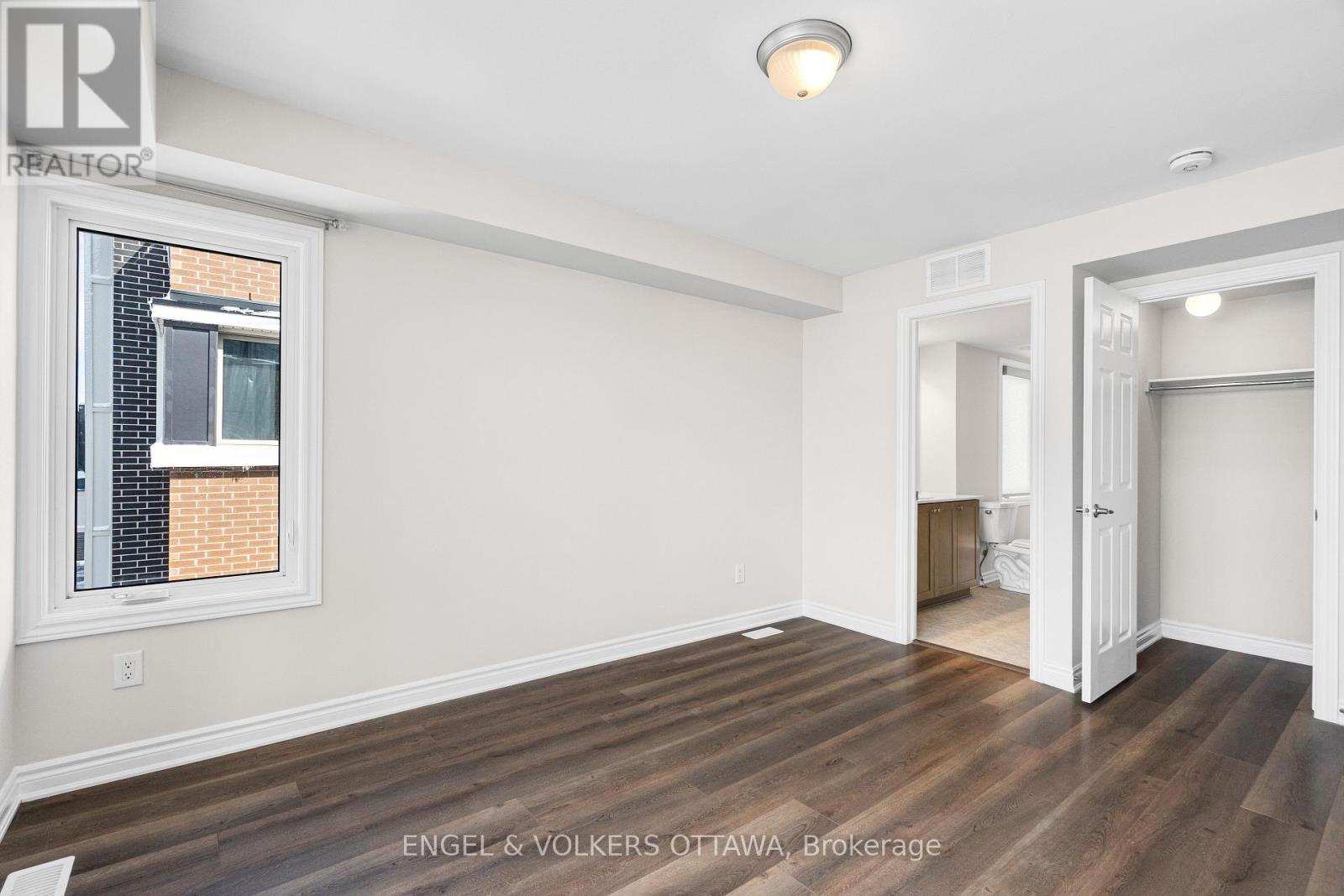 2 Bed, 2 Bath House for Rent in Ottawa – 571 OZAWA PRIVATE, Ottawa – MLS# X13601648 - Image 27
