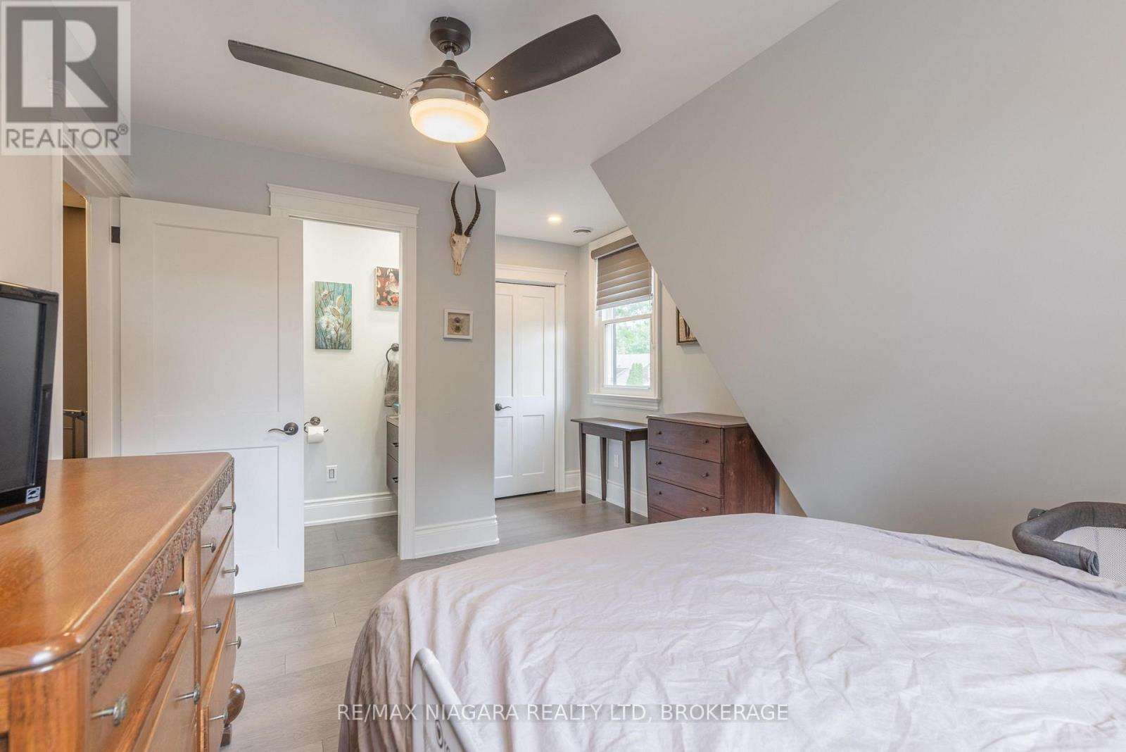 93 FIRST STREET - 15