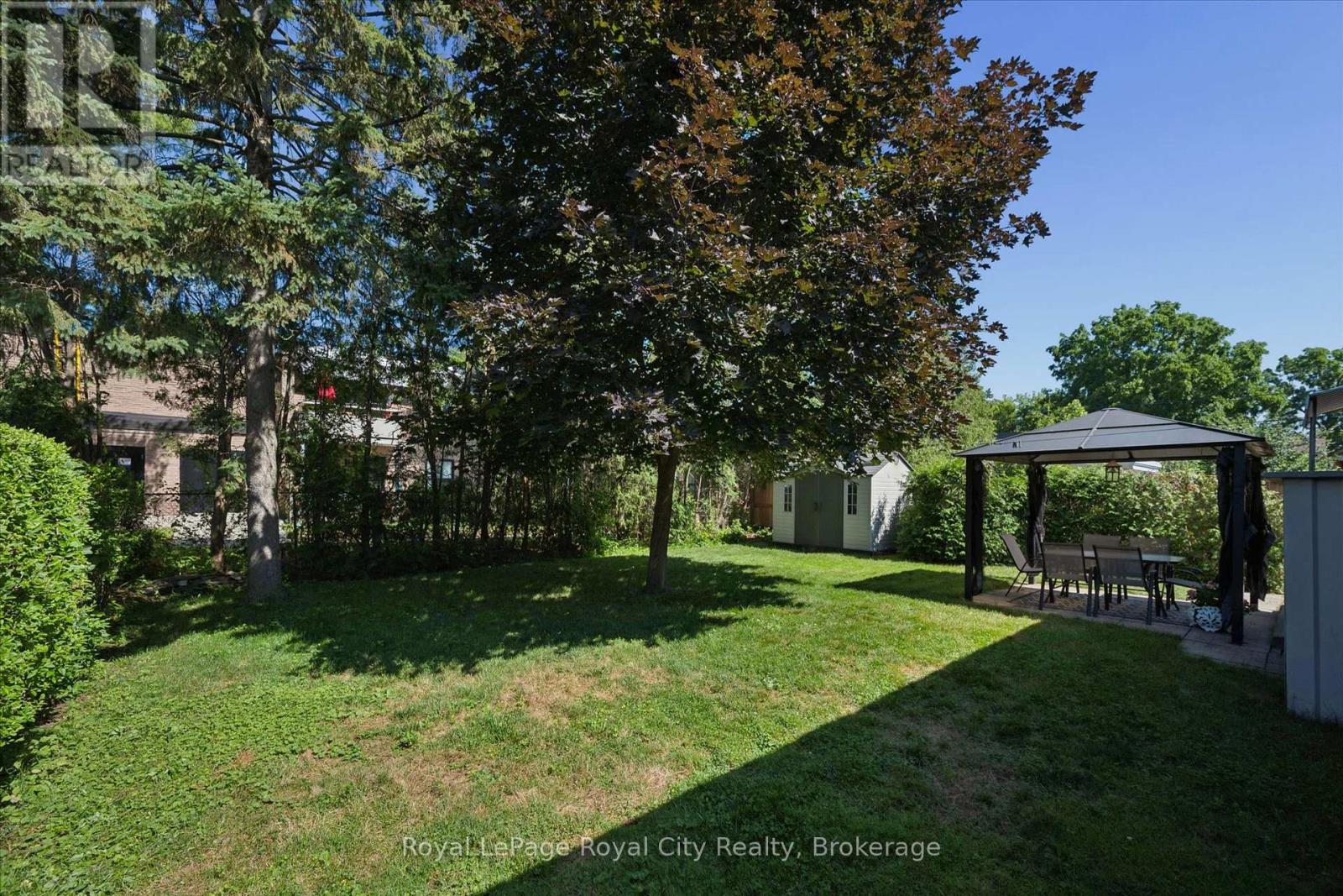 10 PAUL AVENUE - 37