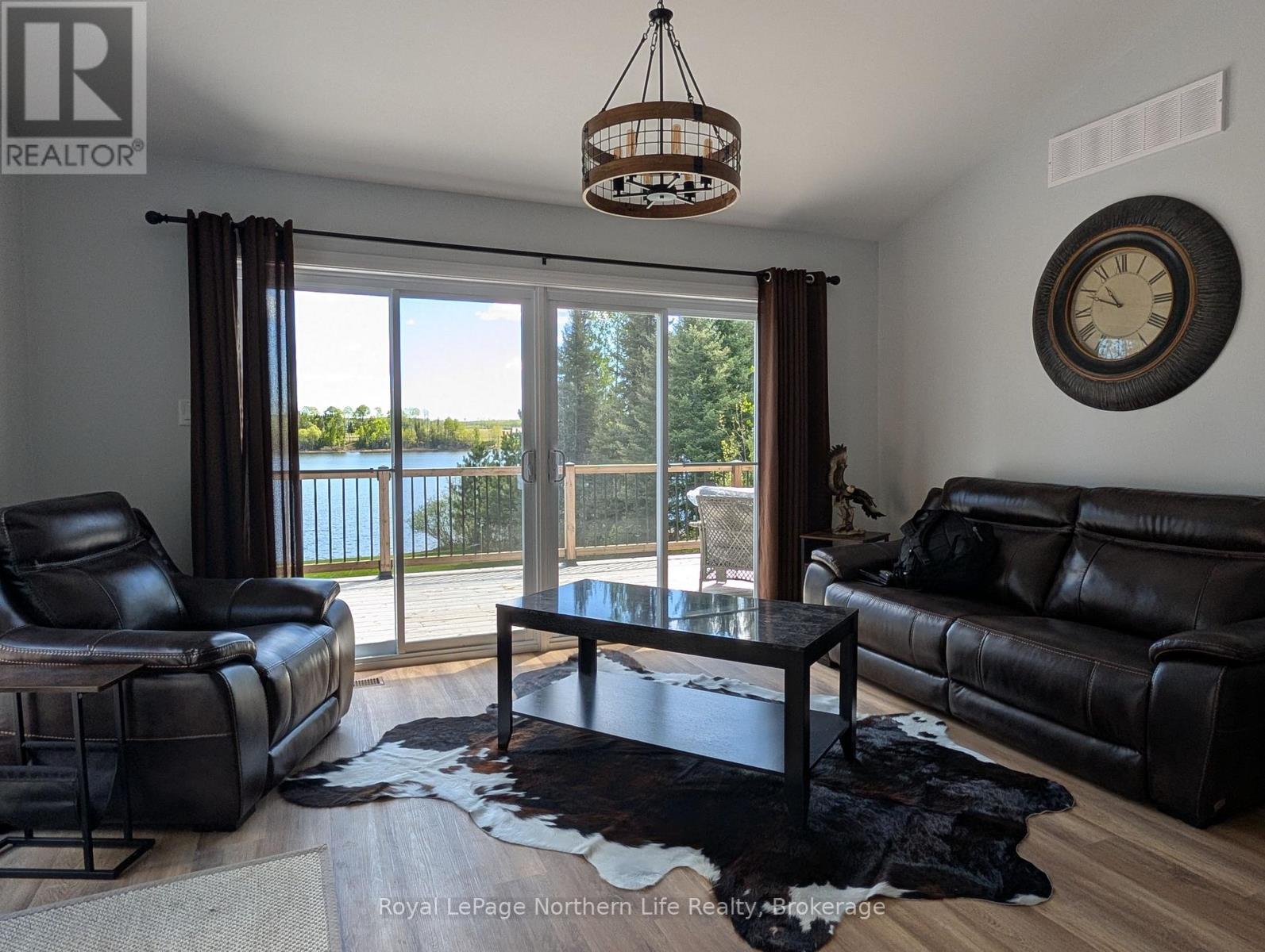 93 ONTARIO STREET - 10