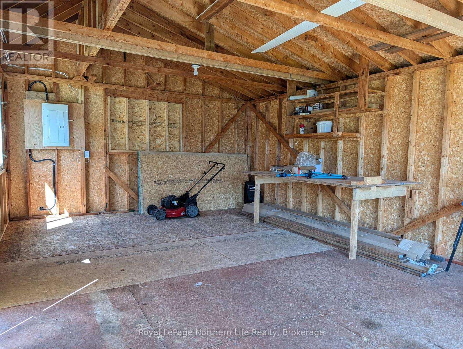 93 ONTARIO STREET - 28