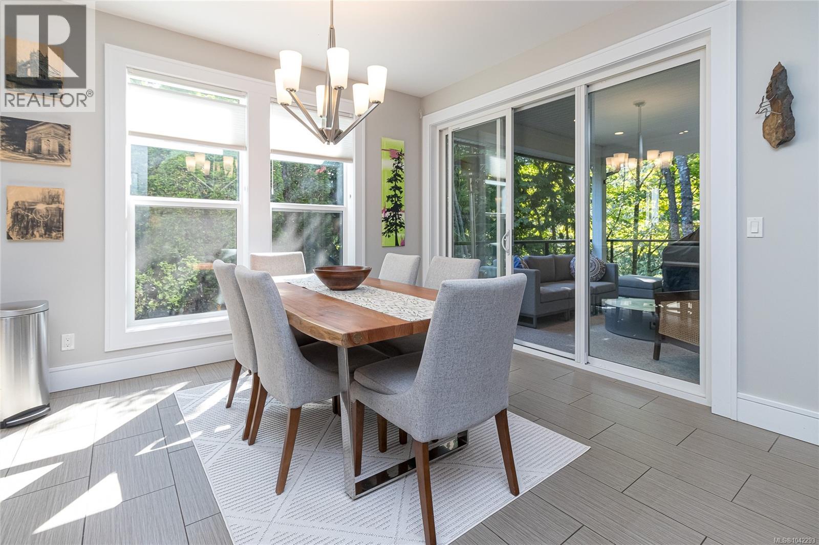 111 Parsons Rd - 12