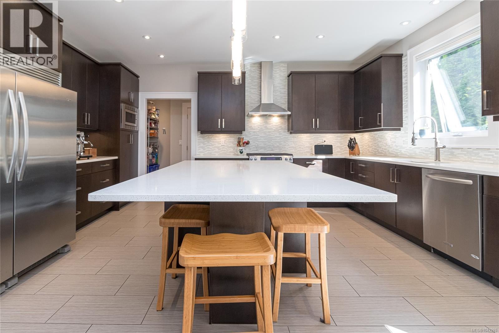 111 Parsons Rd - 15