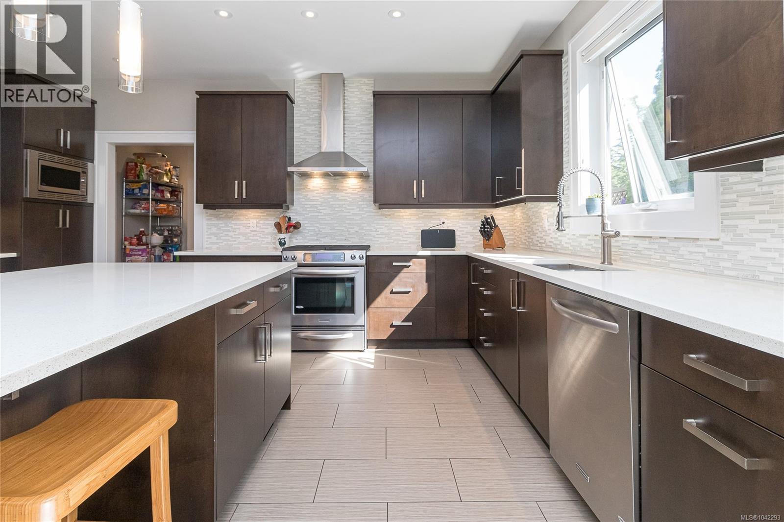 111 Parsons Rd - 18