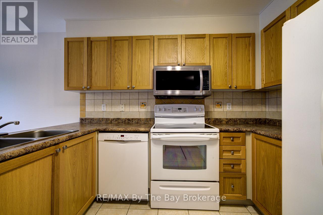 39 ROSE VALLEY WAY - 22