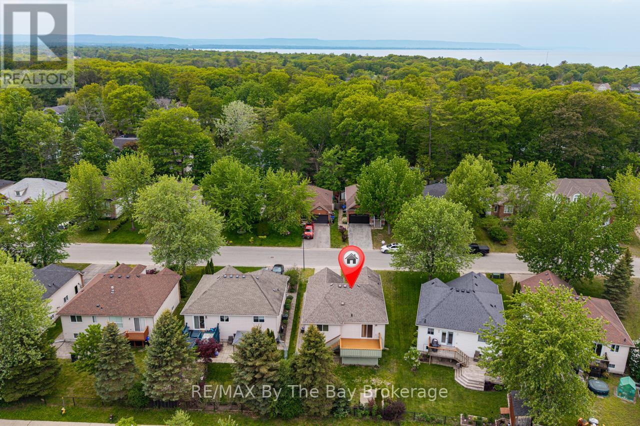 39 ROSE VALLEY WAY - 33