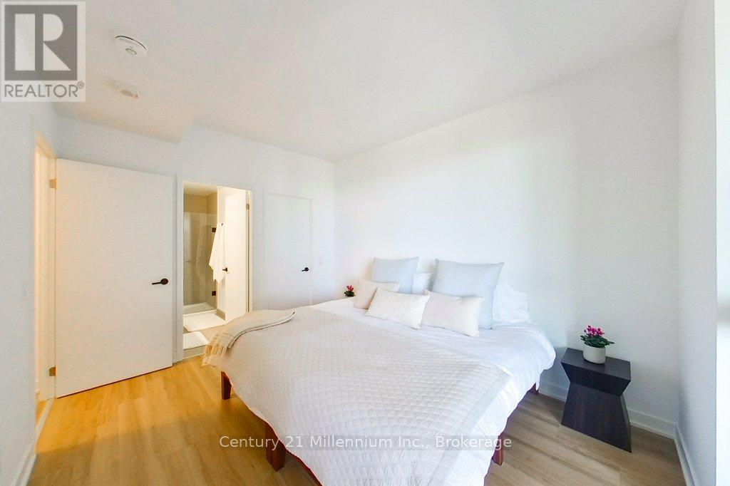 #501 31 HURON STREET - 6