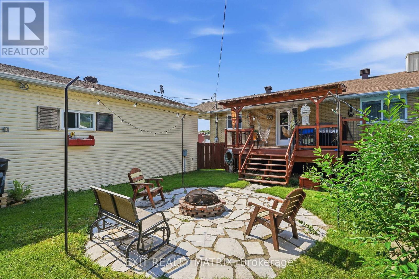 509 GHISLAIN STREET - 34