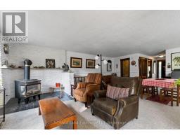 255 Centre Street, North Huron, ON N0G2W0 Photo 18
