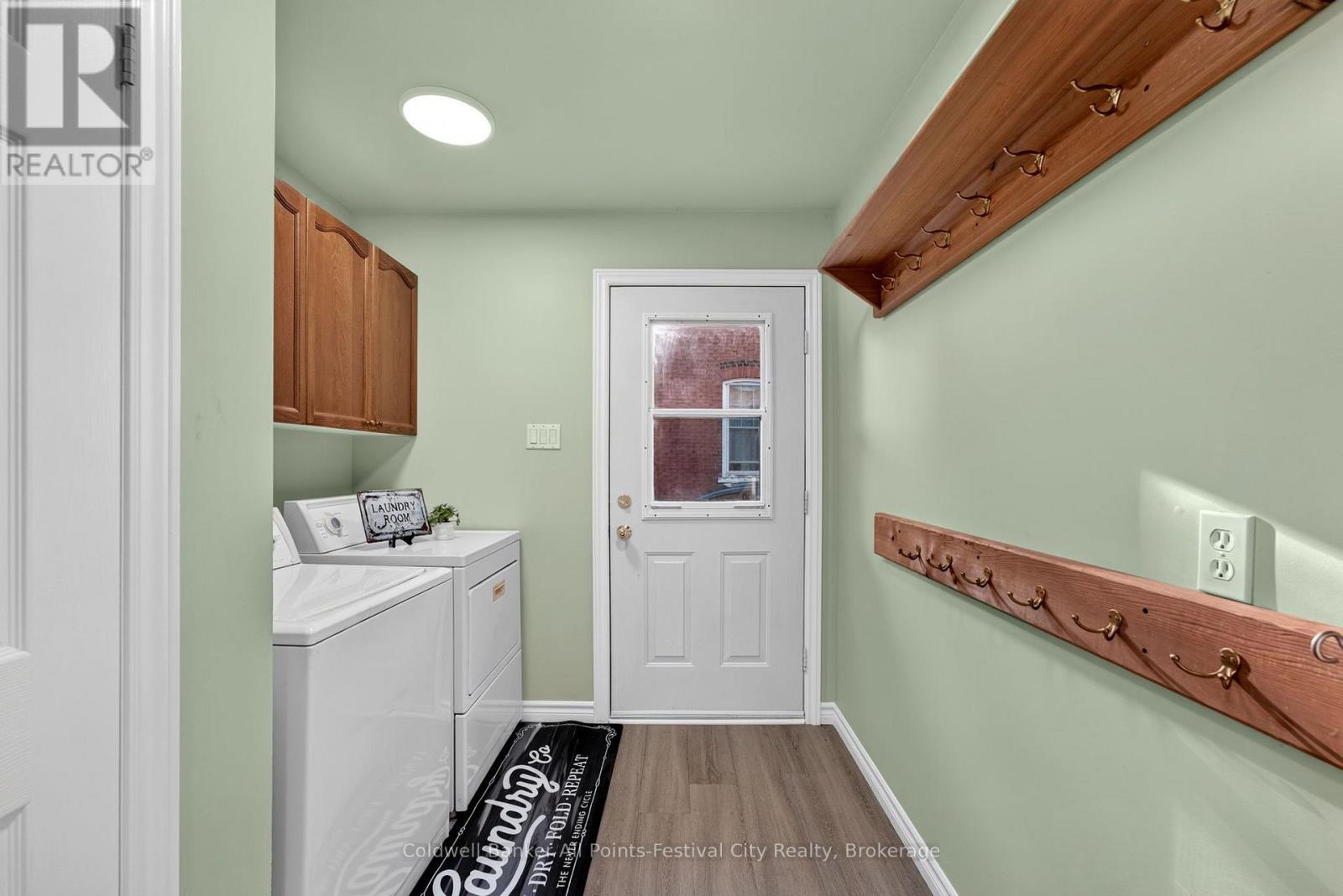 33 BRUCE STREET E - Image 29