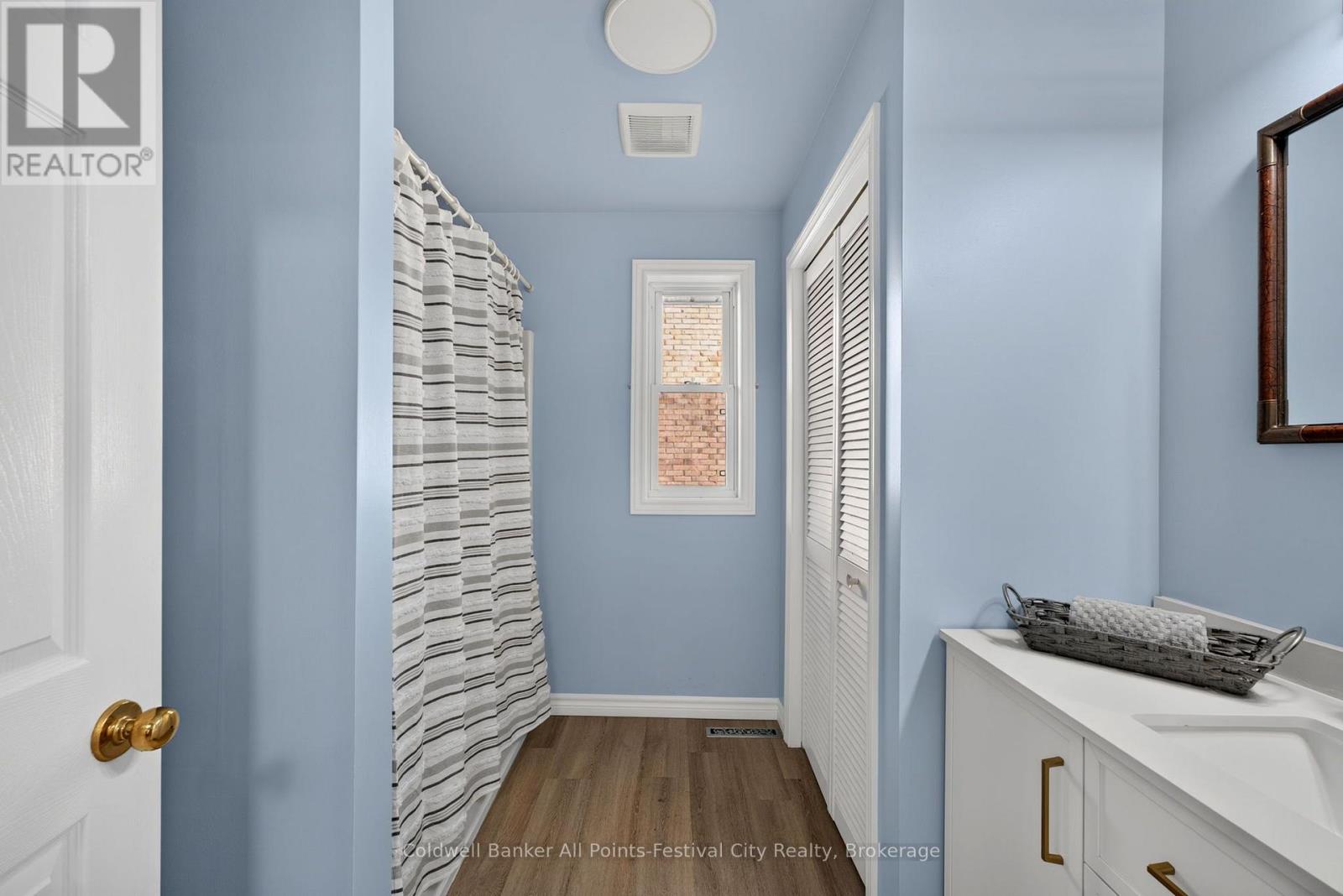 33 BRUCE STREET E - Image 31