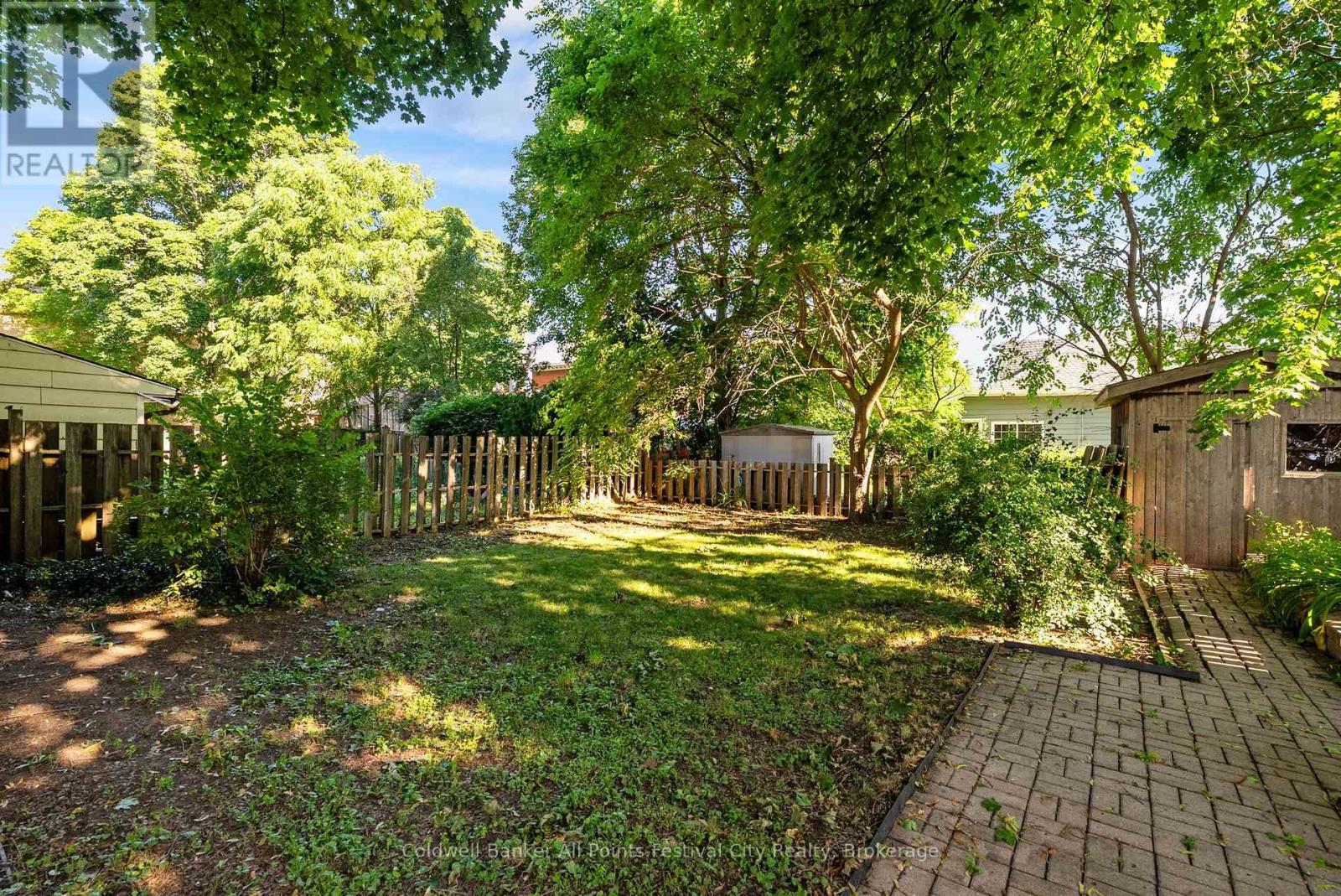 33 BRUCE STREET E - Image 36
