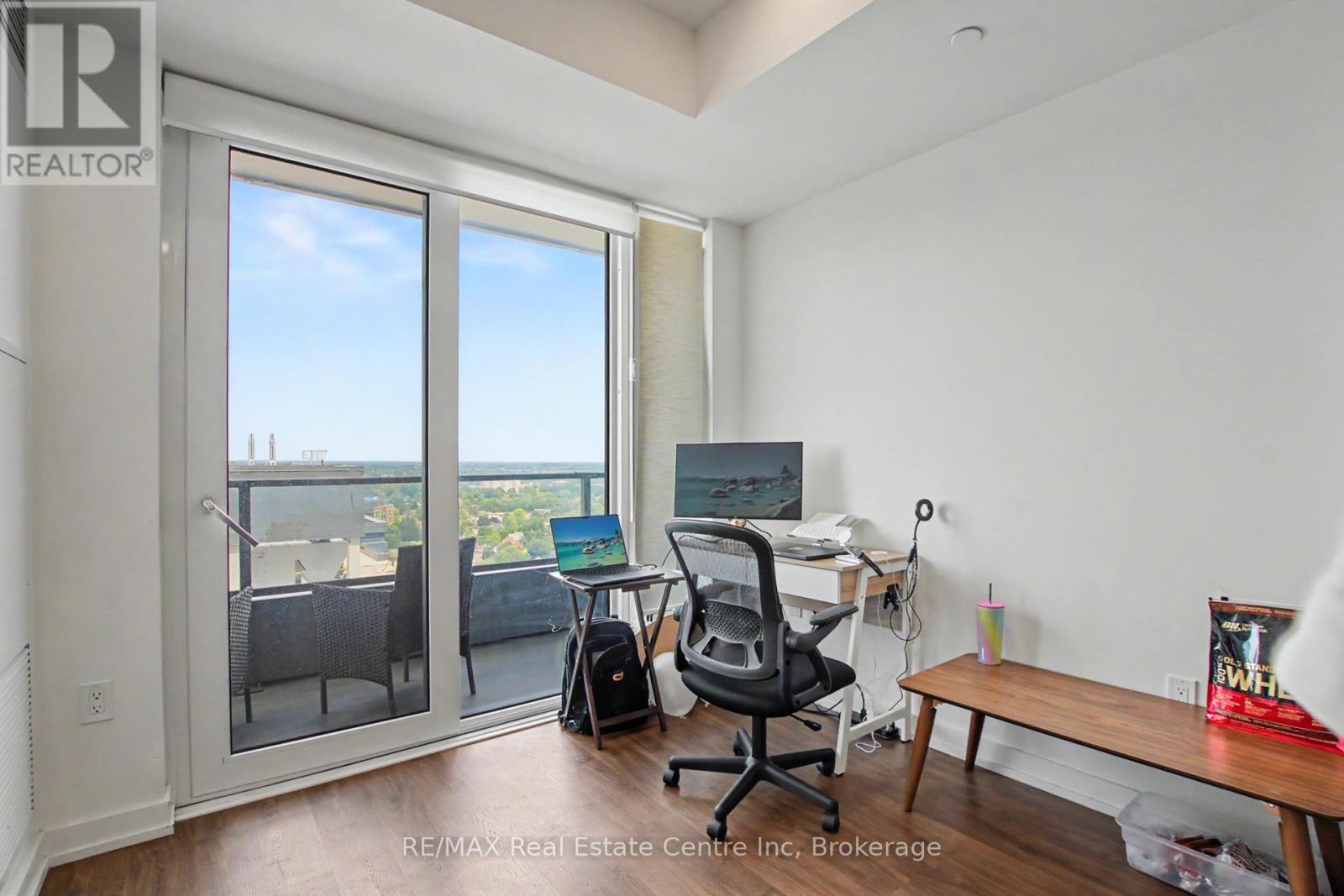#2214 15 WELLINGTON STREET - Image 17