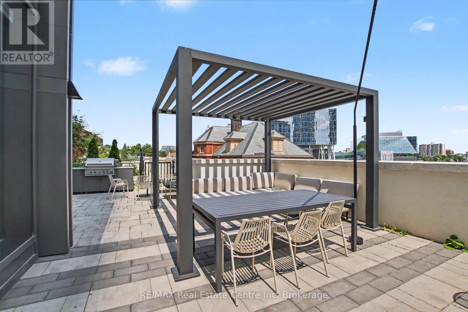 #2214 15 WELLINGTON STREET - Image 33