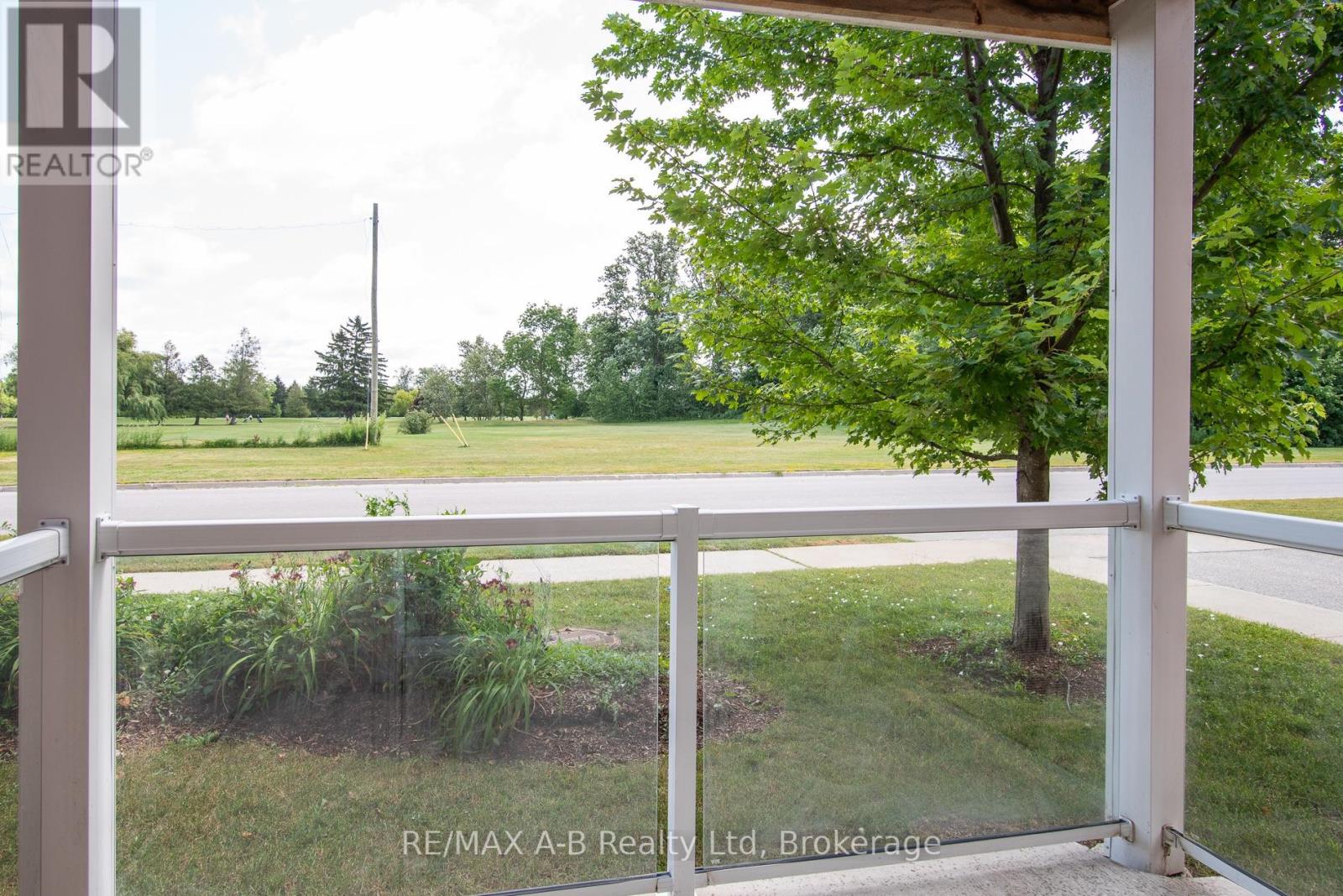 #1 148 BORDEN STREET - 12