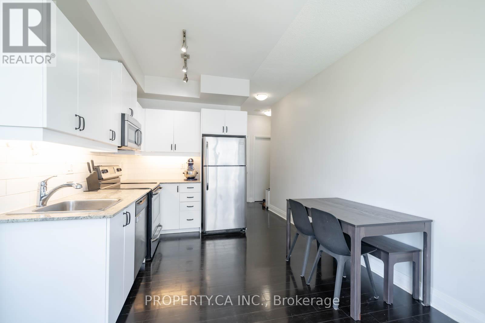 #516 17 KENASTON GARDENS - 10