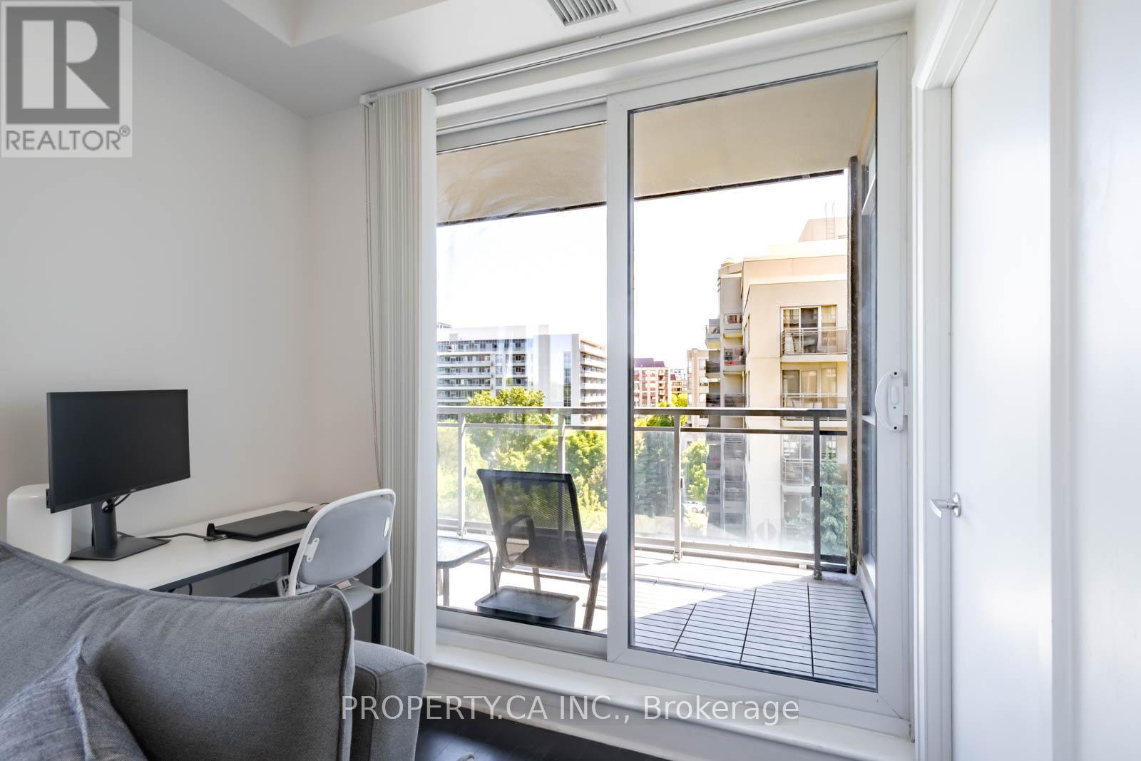#516 17 KENASTON GARDENS - 7