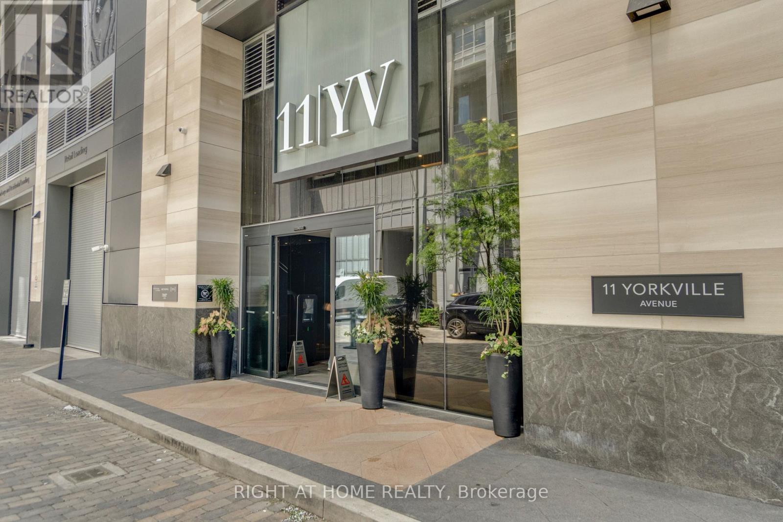 #2113 11 YORKVILLE AVENUE - 2