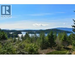 4862 Hotel Lake Road, Garden Bay, BC V0N1S1 Photo 11