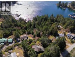 4862 Hotel Lake Road, Garden Bay, BC V0N1S1 Photo 25