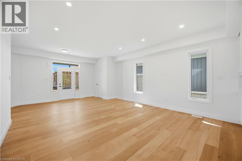 #6 2797 RED MAPLE Avenue - 18