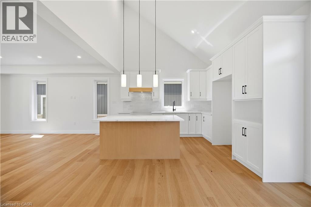 #6 2797 RED MAPLE Avenue - 26