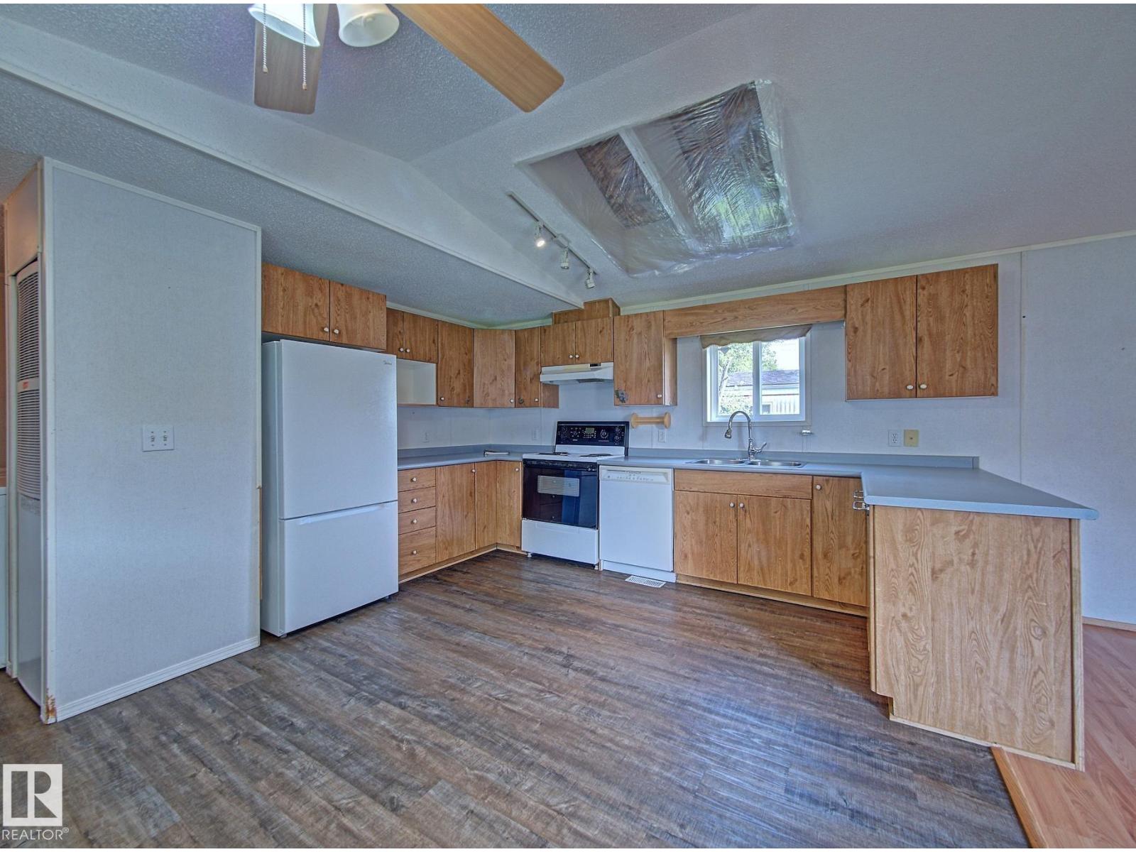 5434 Eastview CR - 15