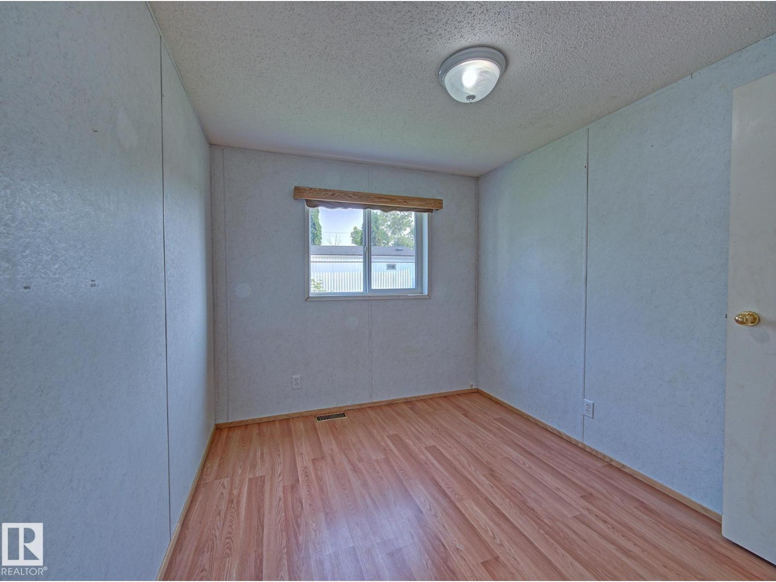 5434 Eastview CR - 28