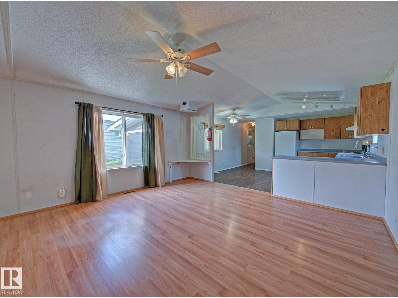 5434 Eastview CR - 9