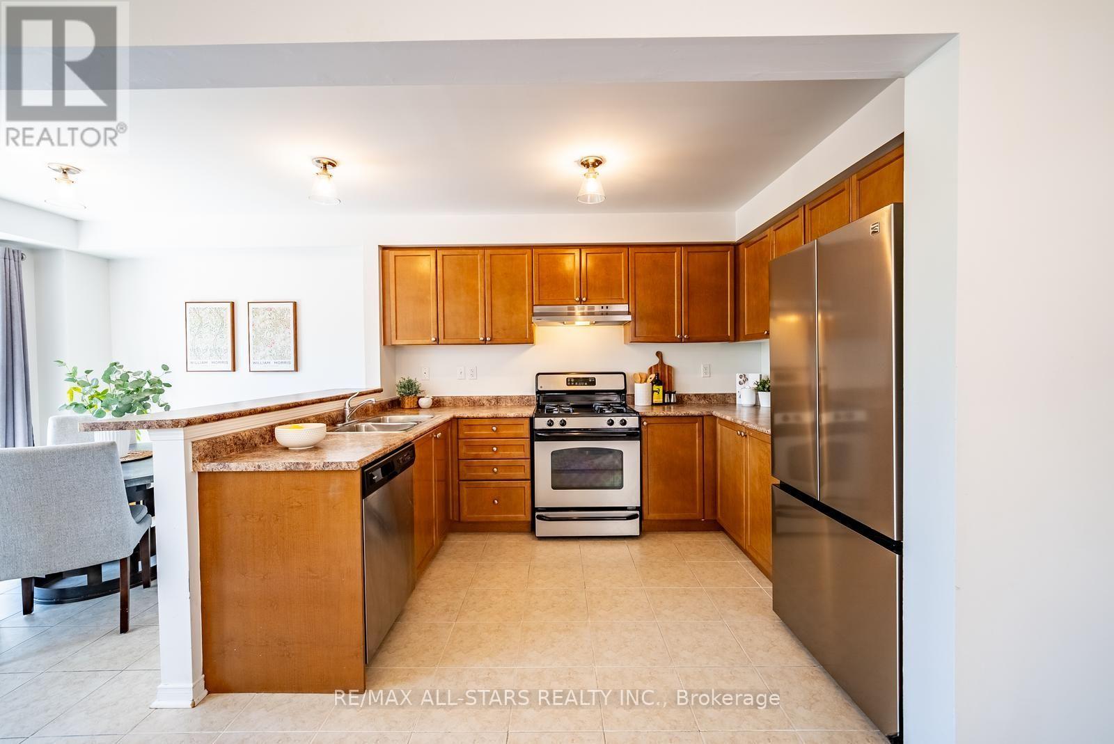 281 REEVES WAY BOULEVARD - 11