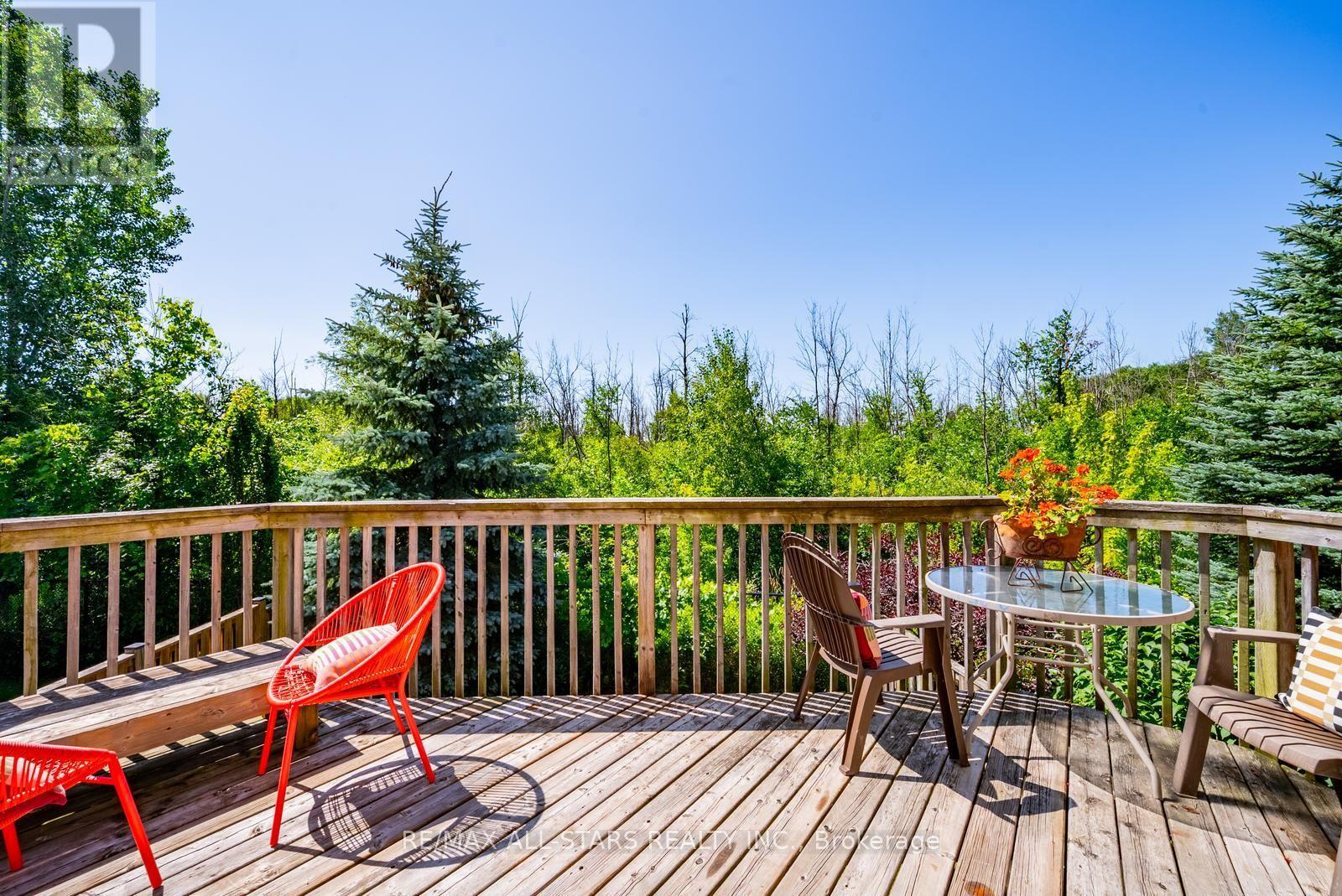 281 REEVES WAY BOULEVARD - 30
