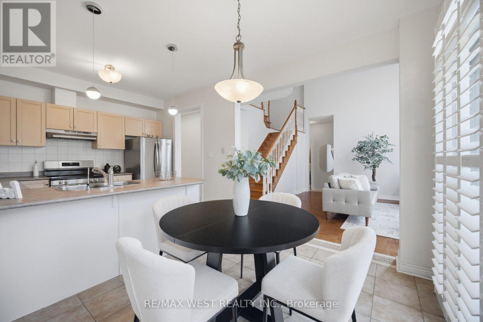 12 MIRA VISTA PLACE - 11