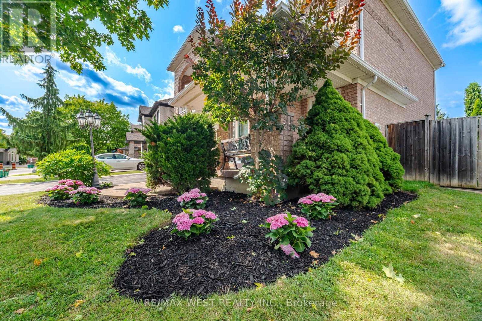 12 MIRA VISTA PLACE - 3