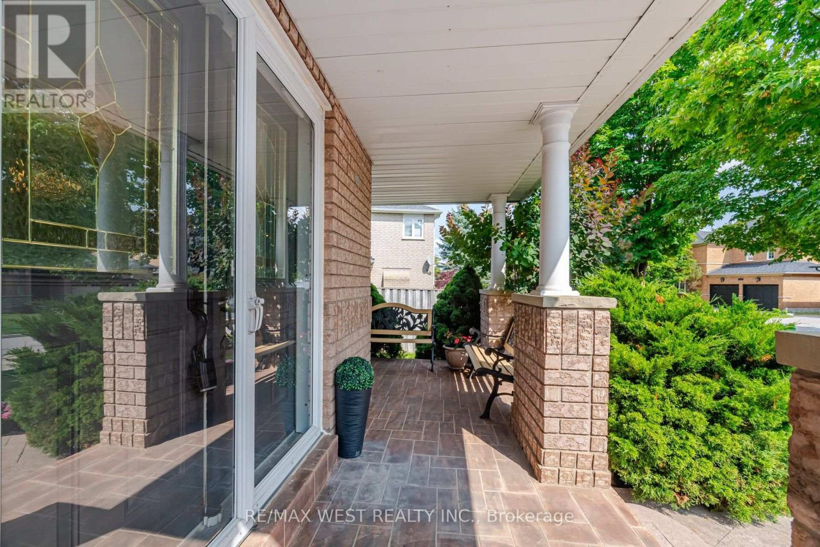 12 MIRA VISTA PLACE - 4
