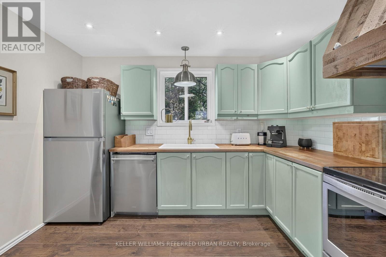 341 COTTER STREET - Image 18
