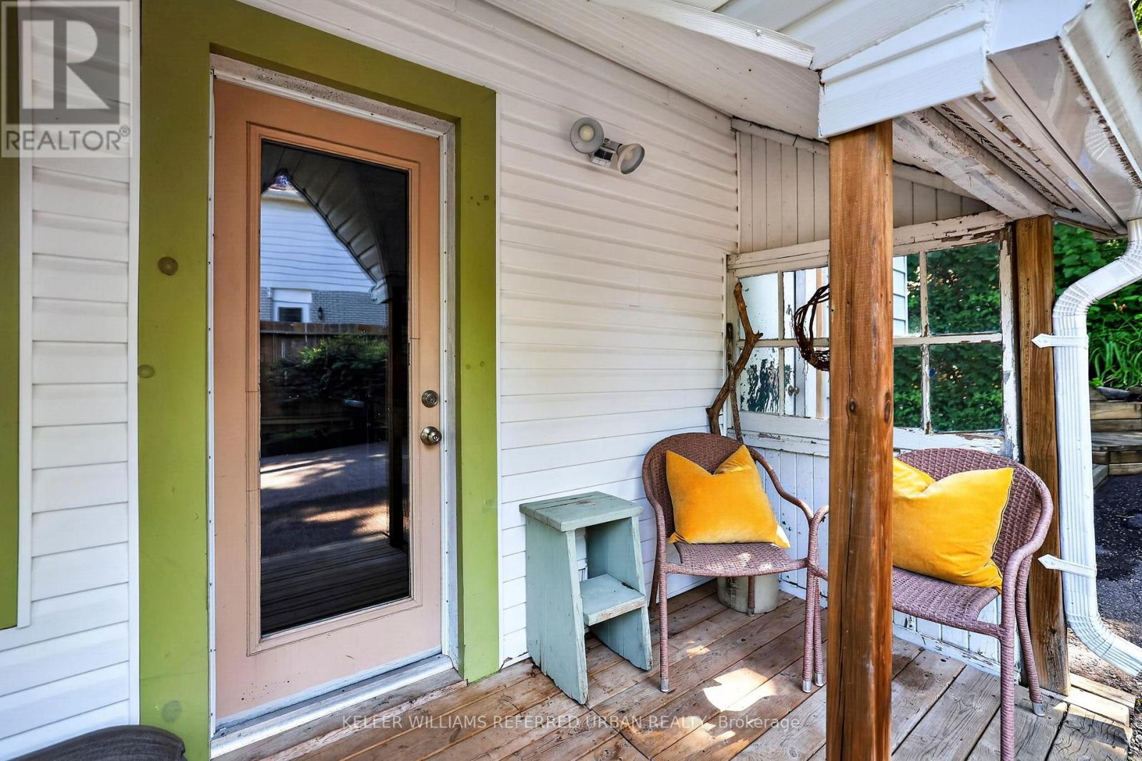 341 COTTER STREET - Image 29