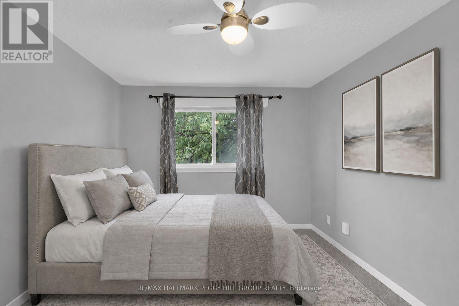 #38 52 ADELAIDE STREET - 8