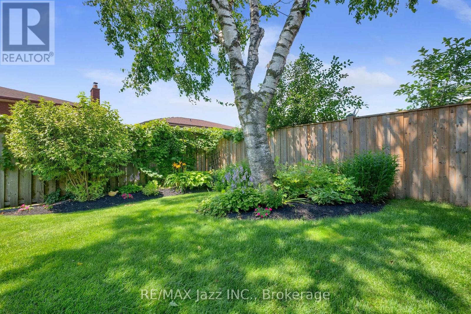 802 FERNDALE STREET - Image 41