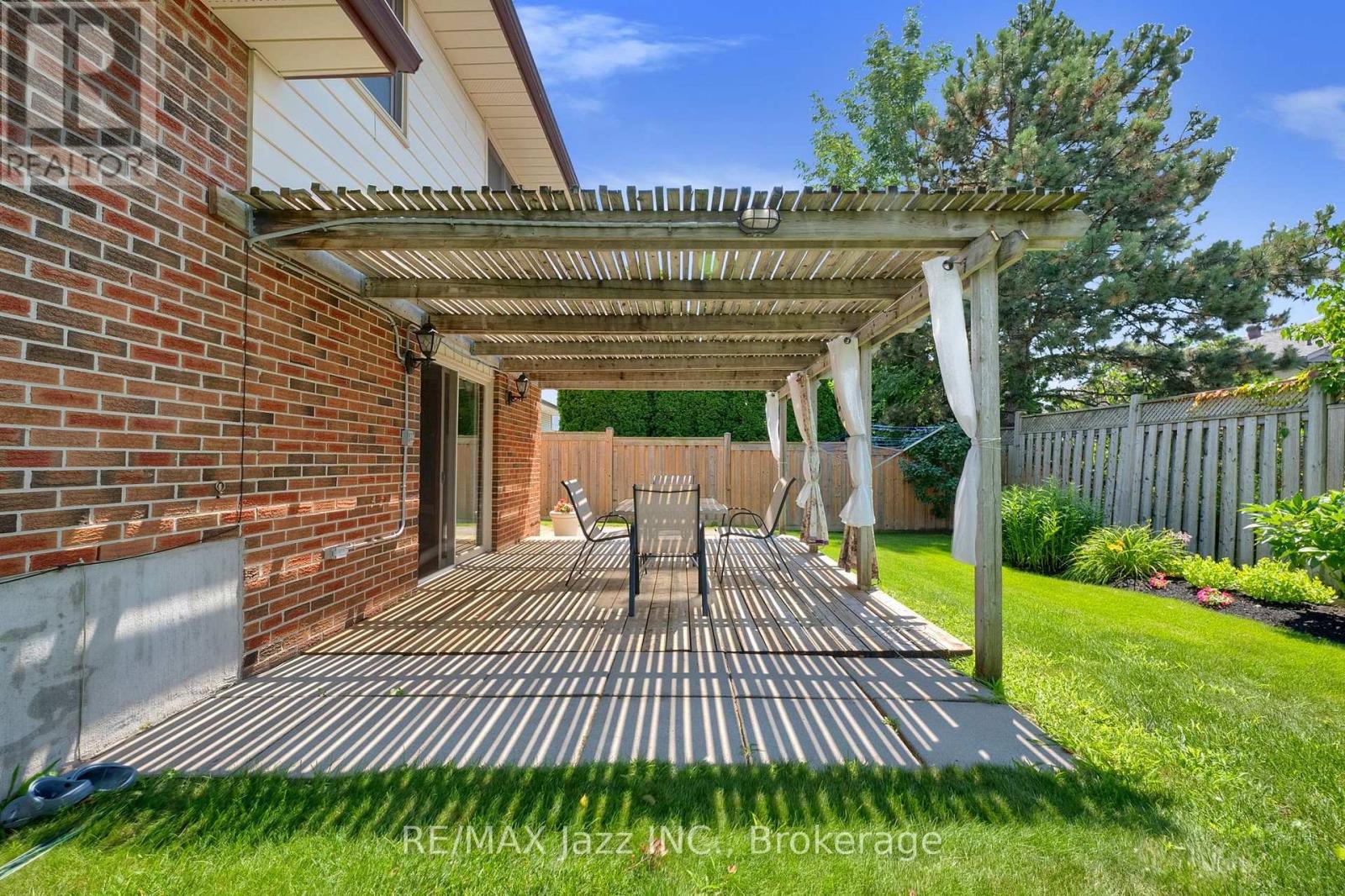 802 FERNDALE STREET - 43