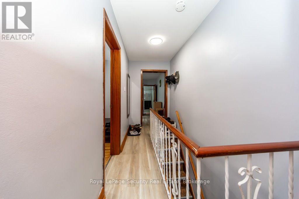 77 BRANDON AVENUE - 14